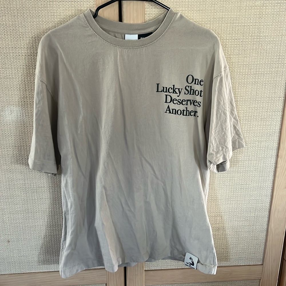 Men’s Zara Shaq Tshirt size Large